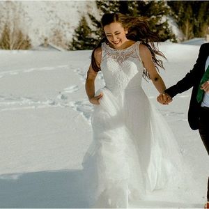 High neck lace bodice wedding dress w/chiffon skirt and button up/zipper back